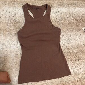 ALO Yoga Brown Women's Tank Top size M in color gravel